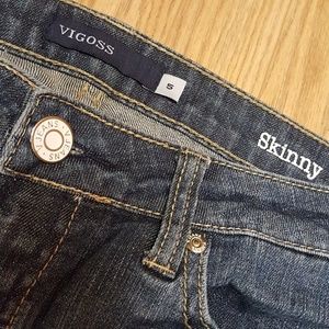 Size 5 VIGOSS skinny jeans